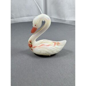 Fenton Art‎ Glass Hand Painted Roses On 40th Anniversary On Milk Carnival Swan